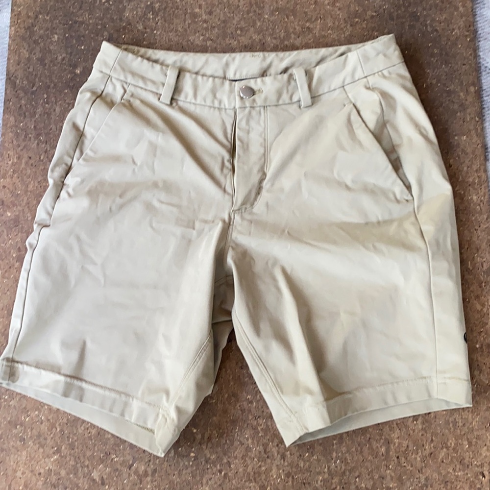 Men’s Lululemon Comission Short 7”